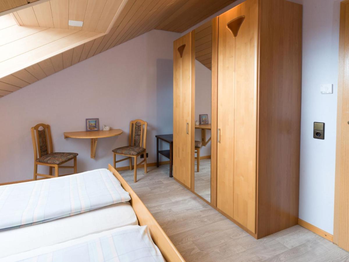 Ferienwohnung Christel Lorenz Merzig Bagian luar foto